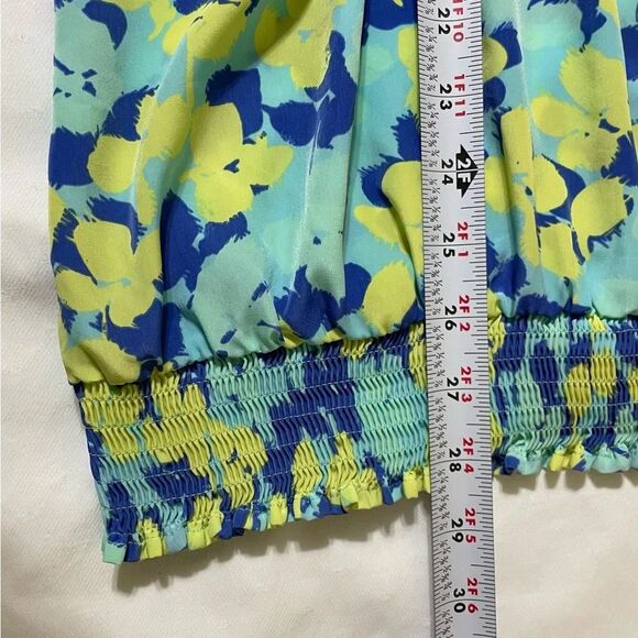 Lane Bryant Ruffled Green and Blue sleeveless Blouse with Peter Pan collar - Picture 8 of 8